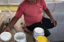 バンカーボートのペイント💛